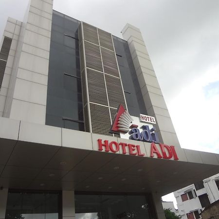Hotel Adi Нагпур Экстерьер фото